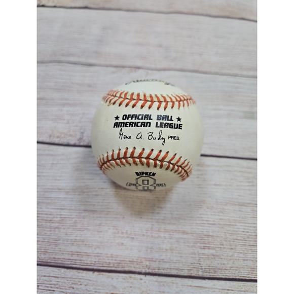 1995 Cal Ripken Jr Streak Rawlings Official Logo Baseball Commemorative‎ Collect - Picture 2 of 6